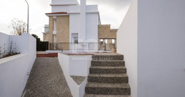 Three bedroom Luxury Villa in Latchi - Paphos