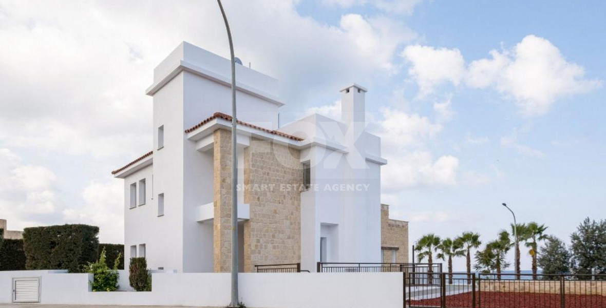 Three bedroom Luxury Villa in Latchi - Paphos