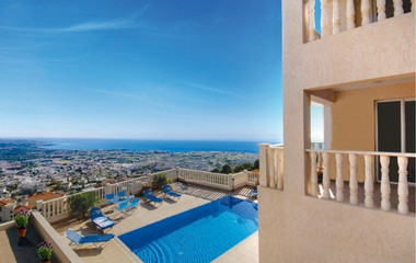 Luxury six Bedroom Villa with Panoramic Sea Views – Peyia, Paphos for sale