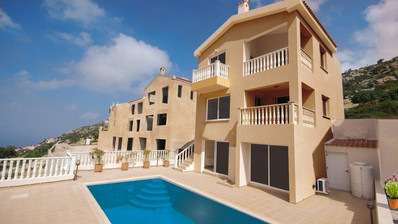 Luxury six Bedroom Villa with Panoramic Sea Views – Peyia, Paphos for sale