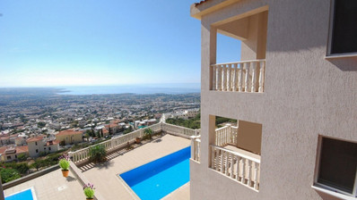 Luxury six Bedroom Villa with Panoramic Sea Views – Peyia, Paphos for sale