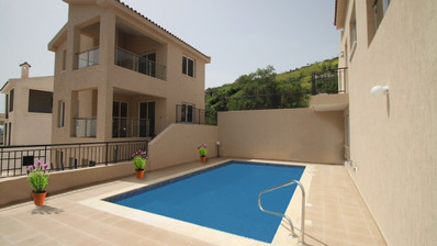 Luxury six Bedroom Villa with Panoramic Sea Views – Peyia, Paphos for sale
