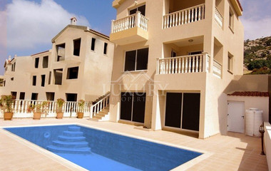 5 Bed House in Pegeia Paphos Cyprus