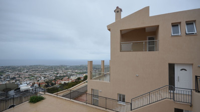For sale, Luxury six bedroom villa in Peyia with panoramic sea views, private pool, landscaped gardens, and self-contained granny flat in Peyia , Paphos