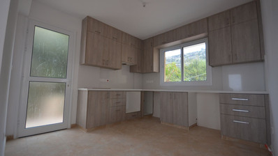 For sale, Luxury six bedroom villa in Peyia with panoramic sea views, private pool, landscaped gardens, and self-contained granny flat in Peyia , Paphos