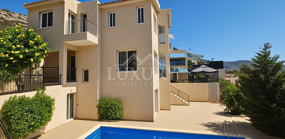 Six bedroom outstanting villa in a panoramic sea view area, in Peyia , Paphos,  for sale