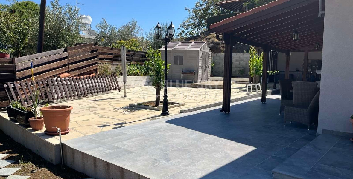 Nice three  Bedroom  House For Sale In Kalo Chorio Lemesou Limassol Cyprus