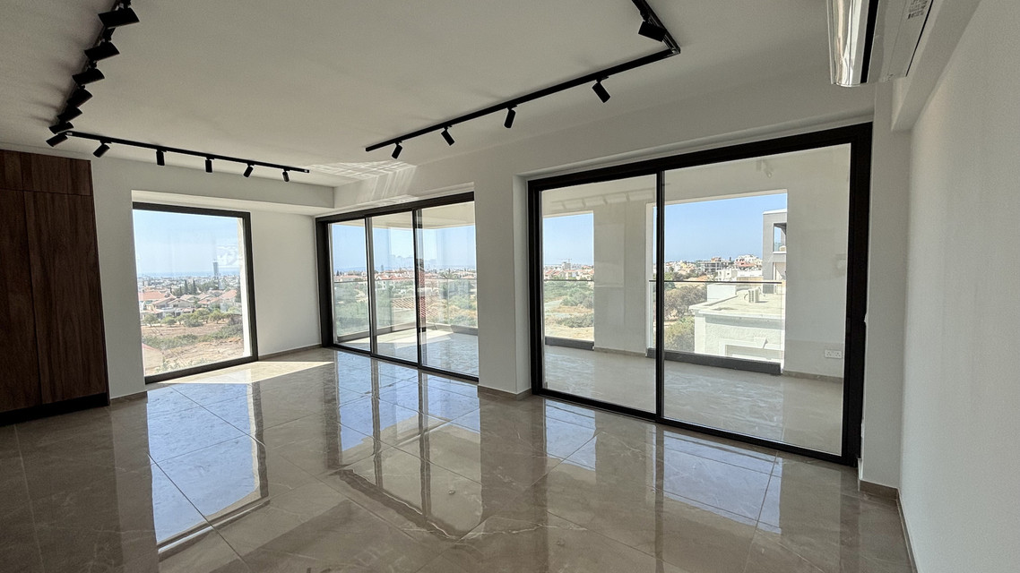 Modern 2 Bedroom Apartment in Limassol, Ekali