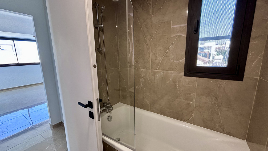 Modern 2 Bedroom Apartment in Limassol, Ekali