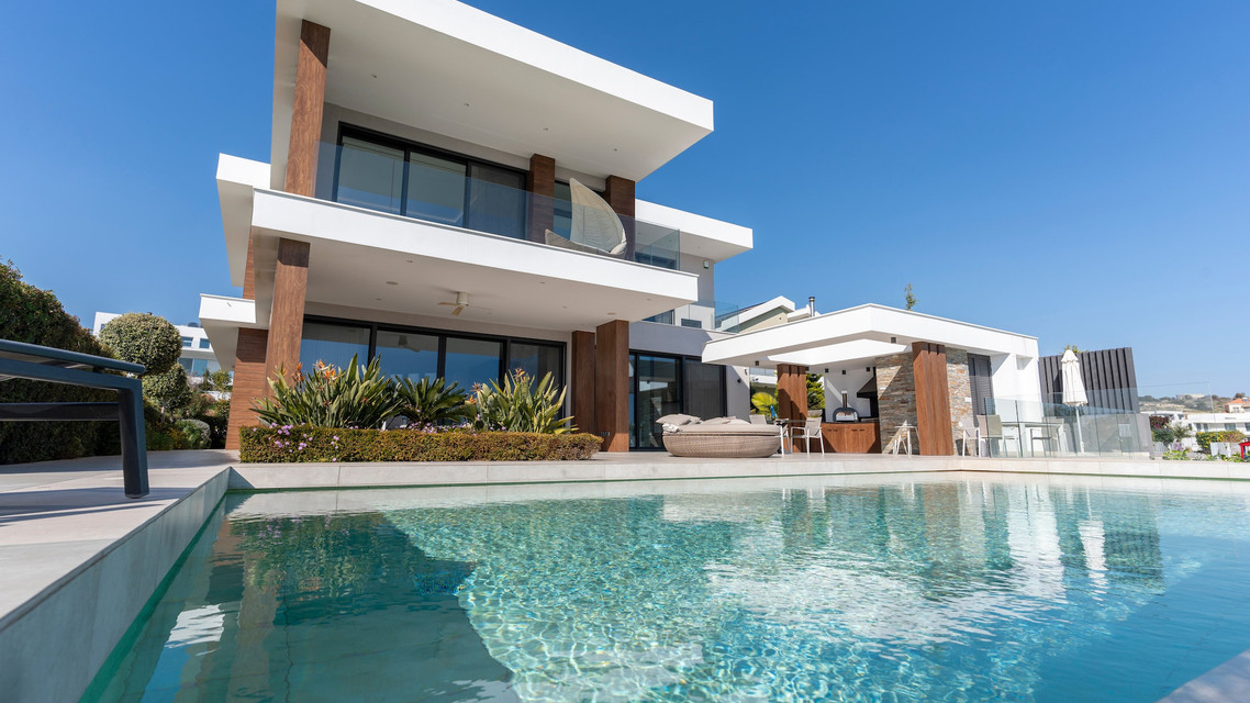 Modern 6 Bedroom Villa with Sea View in Limassol, Paniotis