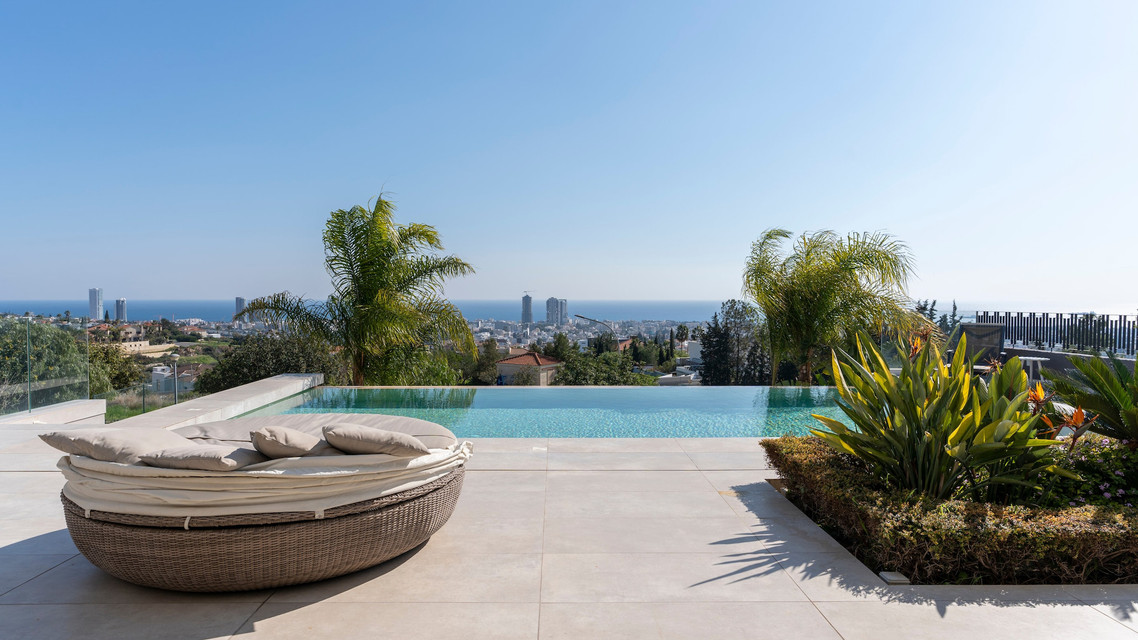 Modern 6 Bedroom Villa with Sea View in Limassol, Paniotis