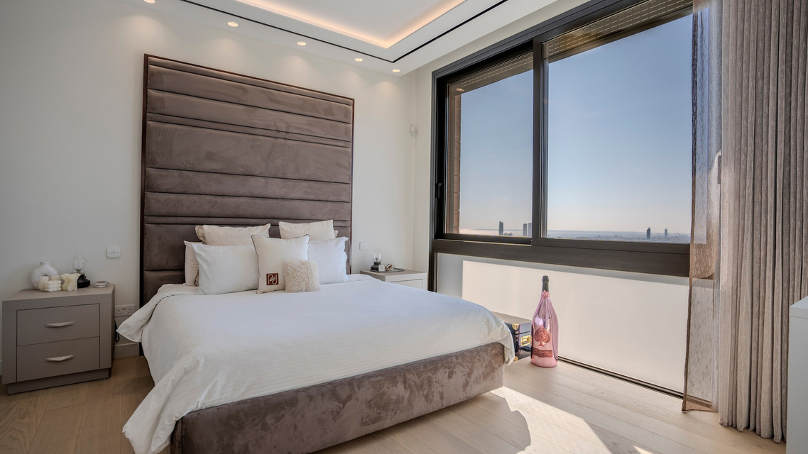 Modern 6 Bedroom Villa with Sea View in Limassol, Paniotis
