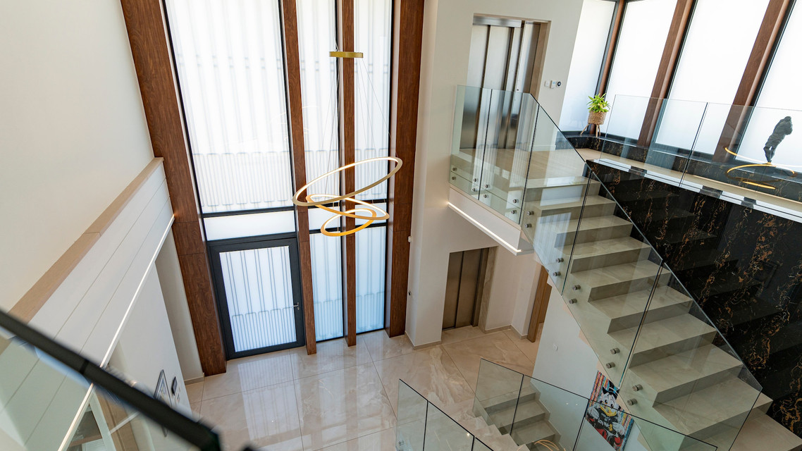 Modern 6 Bedroom Villa with Sea View in Limassol, Paniotis