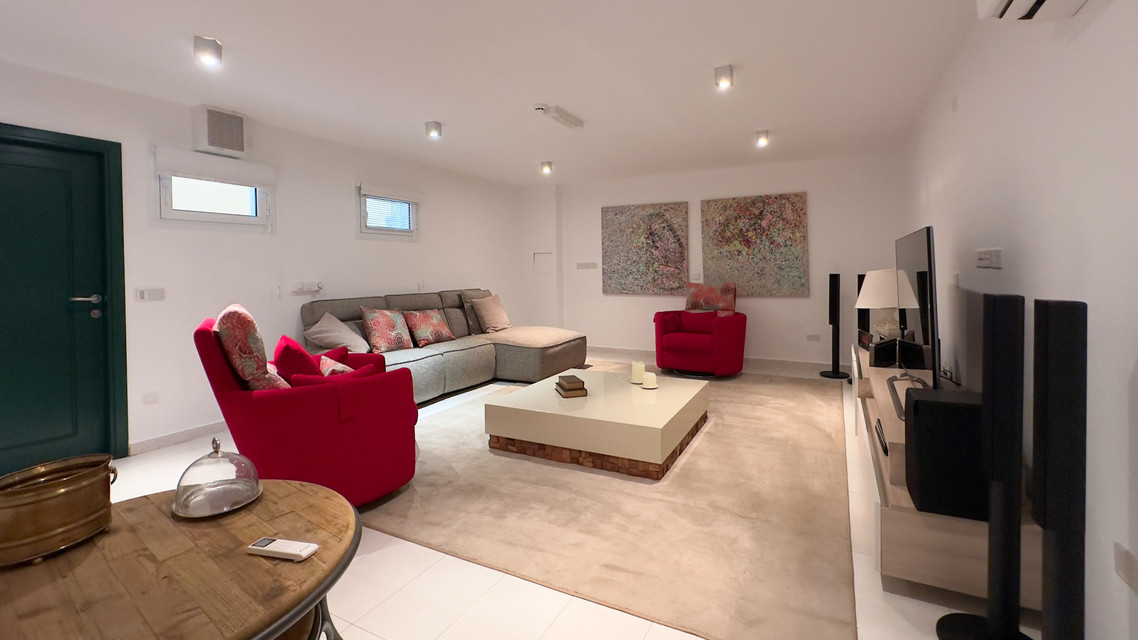5 Bedroom Seafront Villa in Limassol Marina