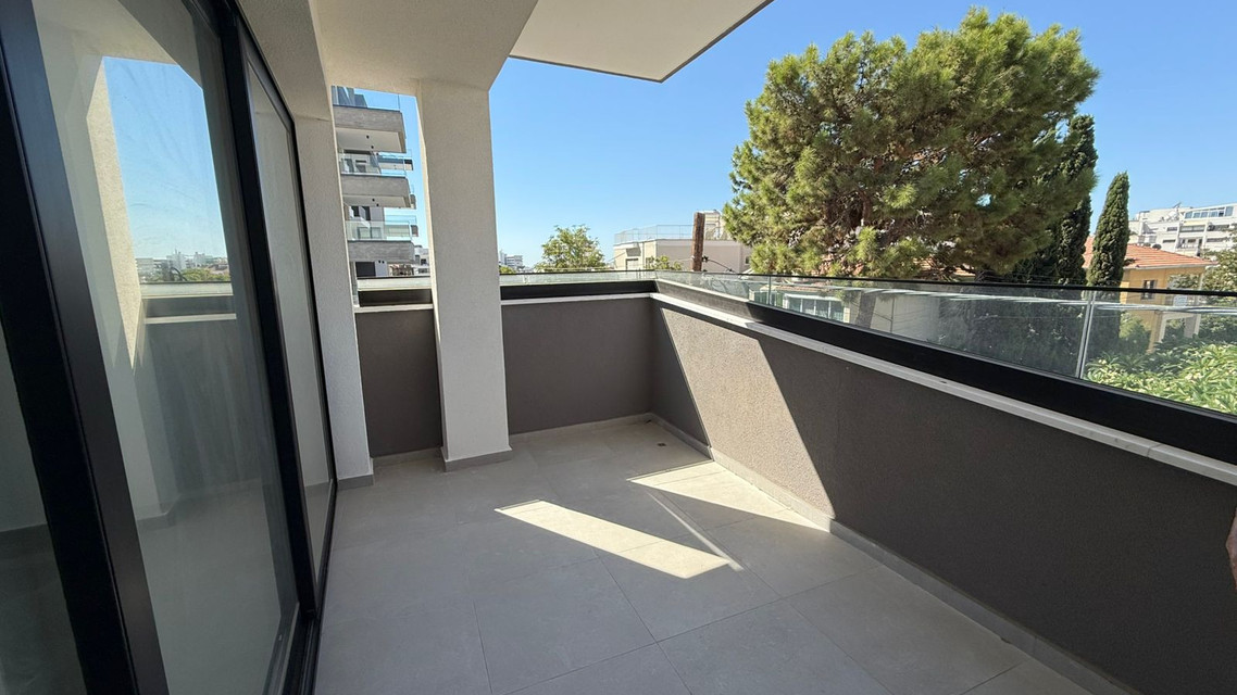 Modern 2 Bedroom Apartment in Limassol, Agia Zoni