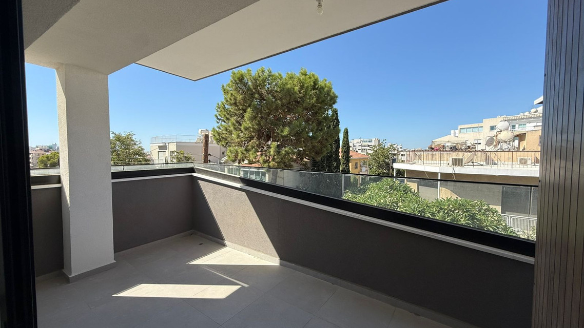 Modern 2 Bedroom Apartment in Limassol, Agia Zoni
