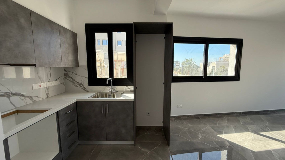 Modern 2 Bedroom Apartment in Limassol, Agia Zoni