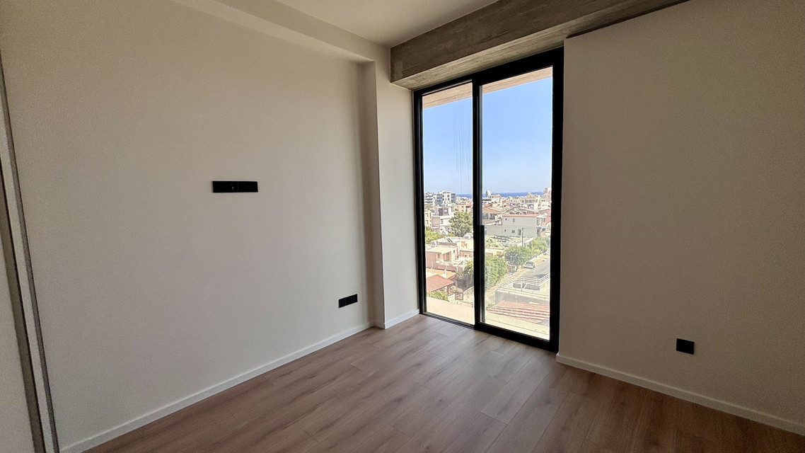 Modern 2 Bedroom Penthouse Apartment for Rent in Limassol, Mesa Geitonia