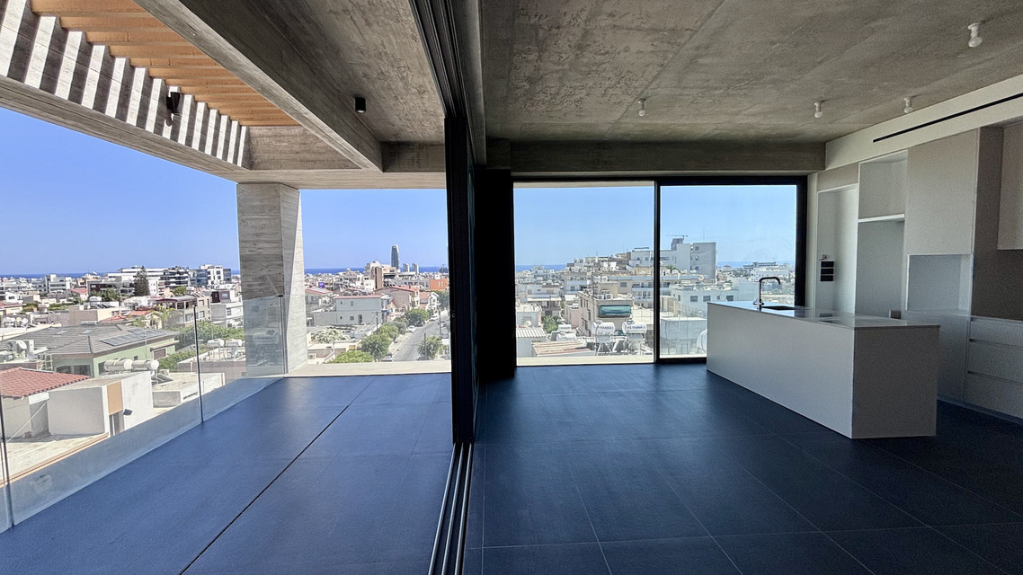 Modern 2 Bedroom Penthouse Apartment for Rent in Limassol, Mesa Geitonia