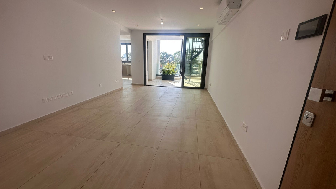 Modern 3 Bedroom Penthouse with Pool in Limassol, Agios Georgios
