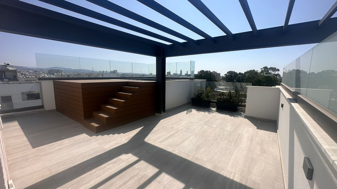 Modern 3 Bedroom Penthouse with Pool in Limassol, Agios Georgios