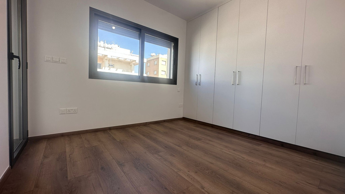 Modern 3 Bedroom Penthouse with Pool in Limassol, Agios Georgios
