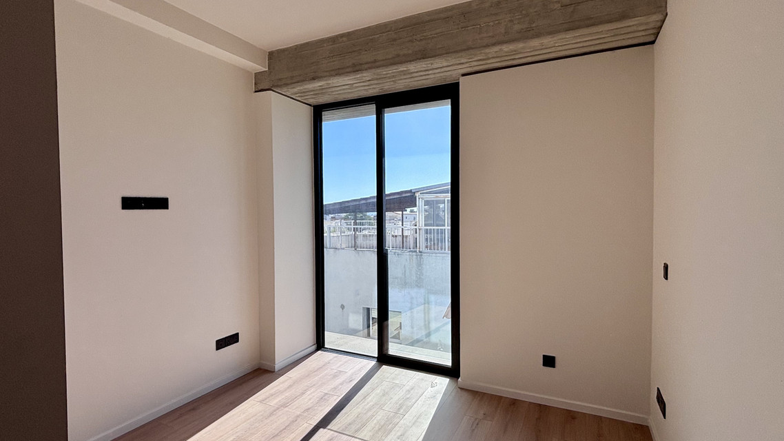 Brad New 2 Bedroom Apartment in Limassol, Mesa Geitonia