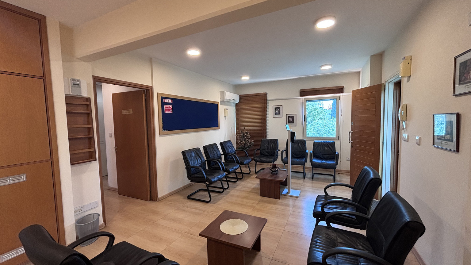 130m2 Office for Rent in Limassol, Agia Zoni