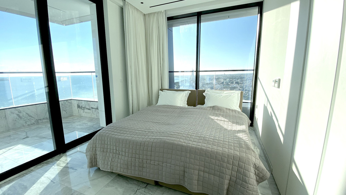 Modern 2 Bedroom Seafront Apartment in Limassol, Potamos Germasogias