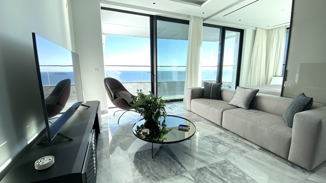 Modern 2 Bedroom Seafront Apartment in Limassol, Potamos Germasogias