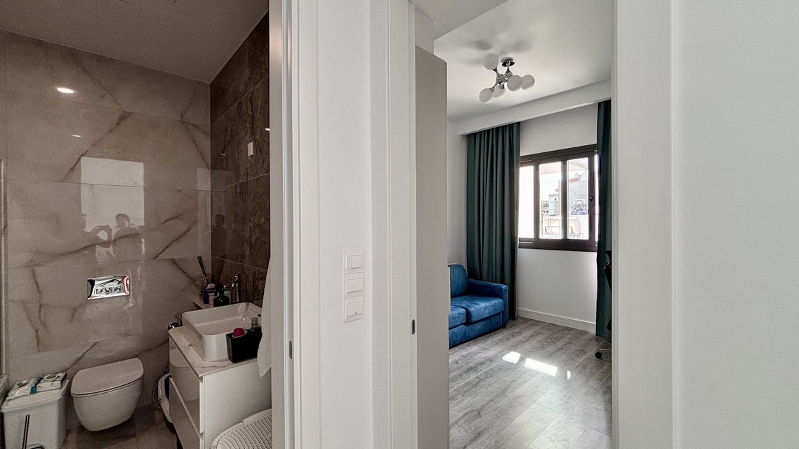 Modern 2 Bedroom Apartment in Limassol, Agios Athanasios with Pool