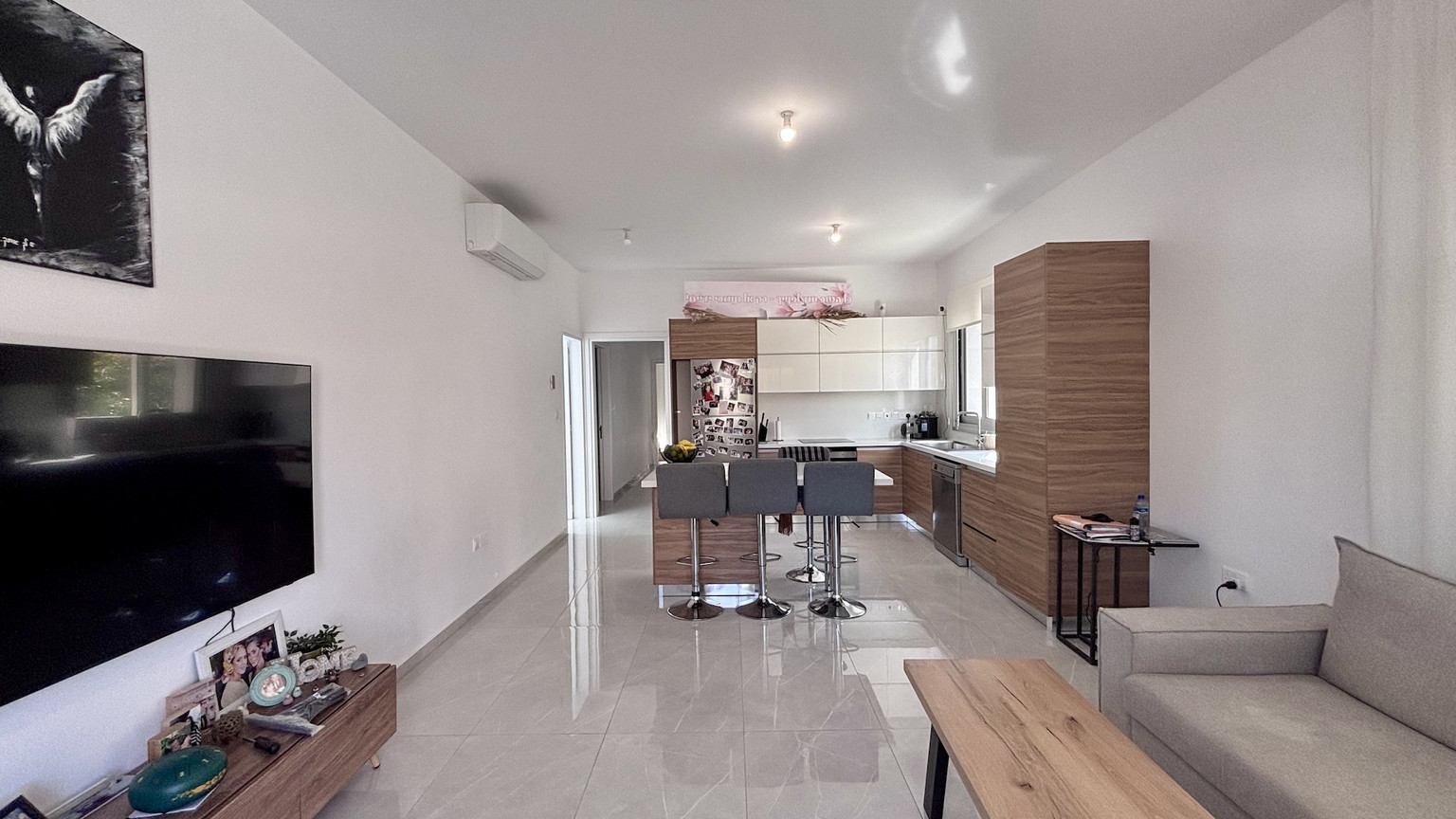 Modern 3 Bedroom House in Limassol, Ypsonas