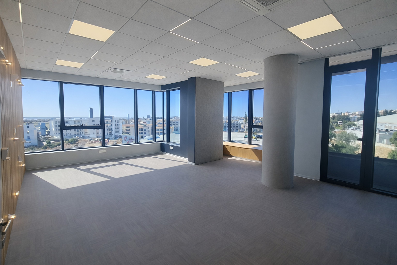 Modern 740m2 Office Space in Agios Athanasios