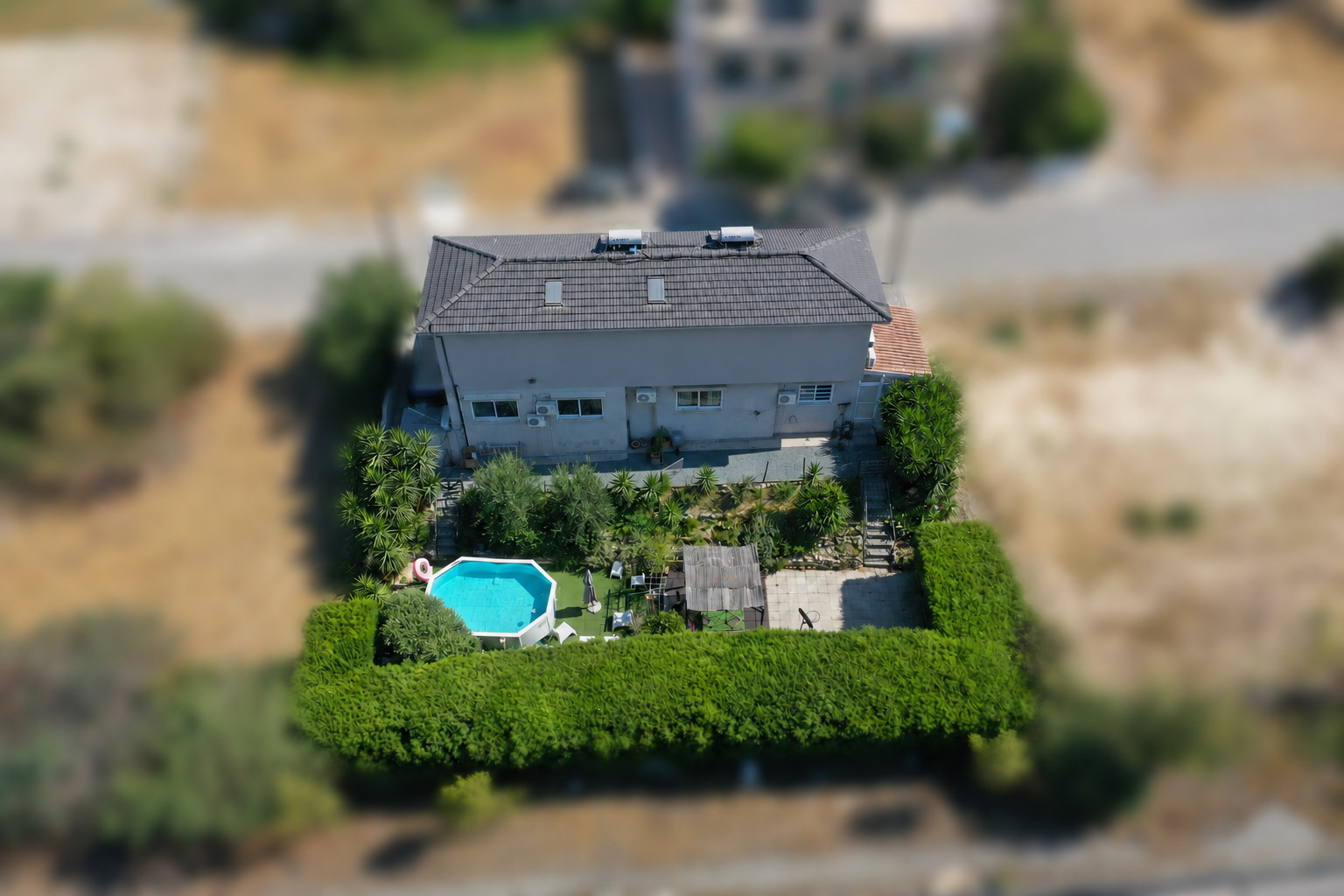 4 Bedroom House in Columbia Area