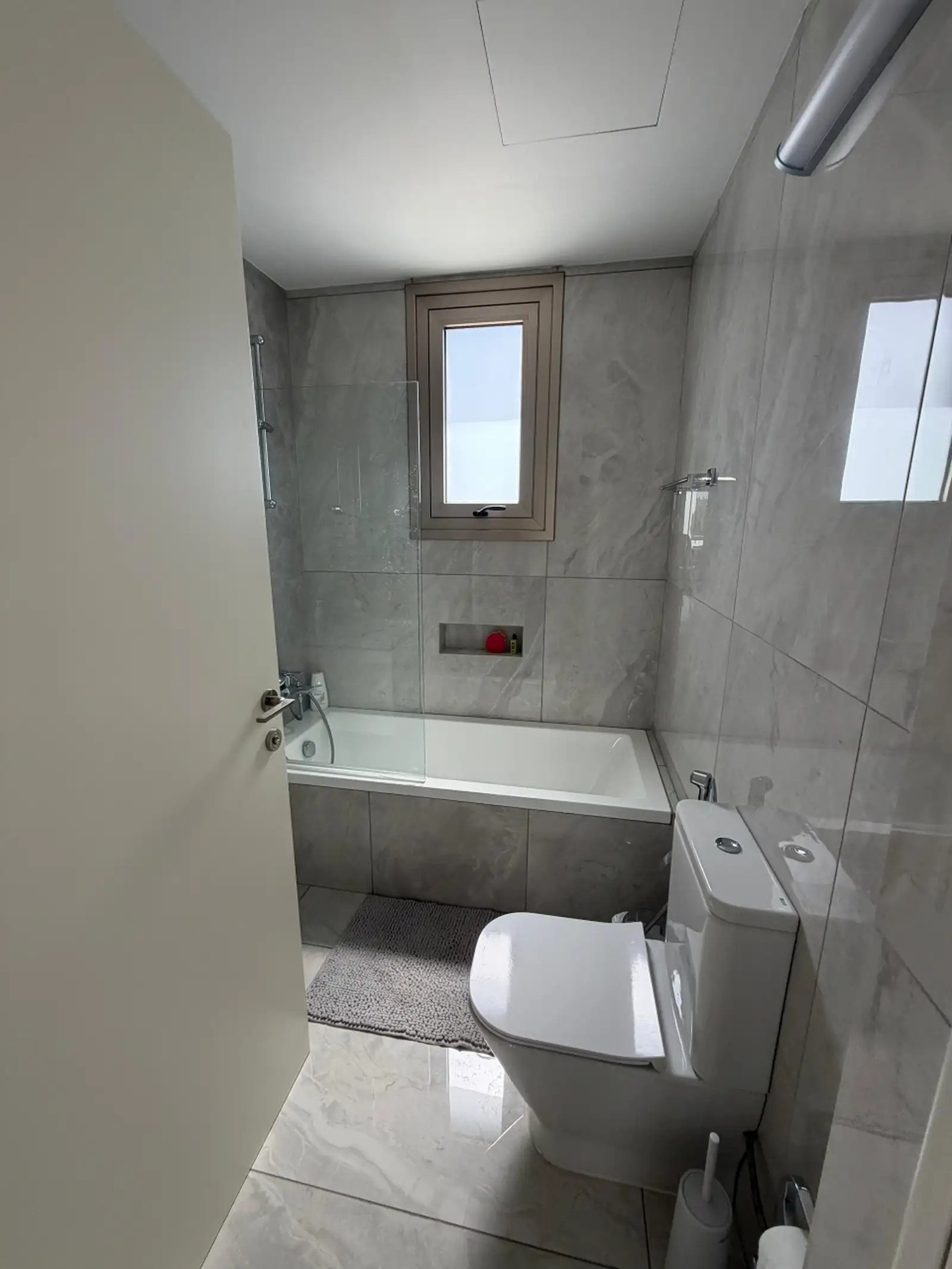 Stunning 3-Bedroom Penthouse in Germasogeia