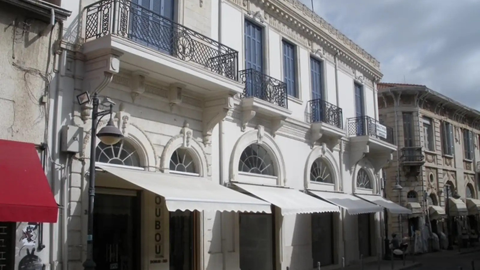 Elegant Neoclassical Heritage Building in the Historical Center