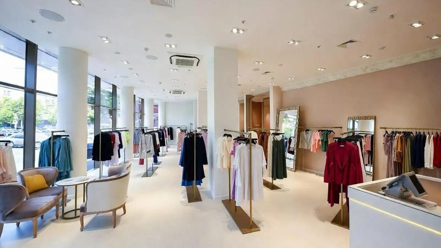 Prime Retail Space for Rent in a Sought-After District