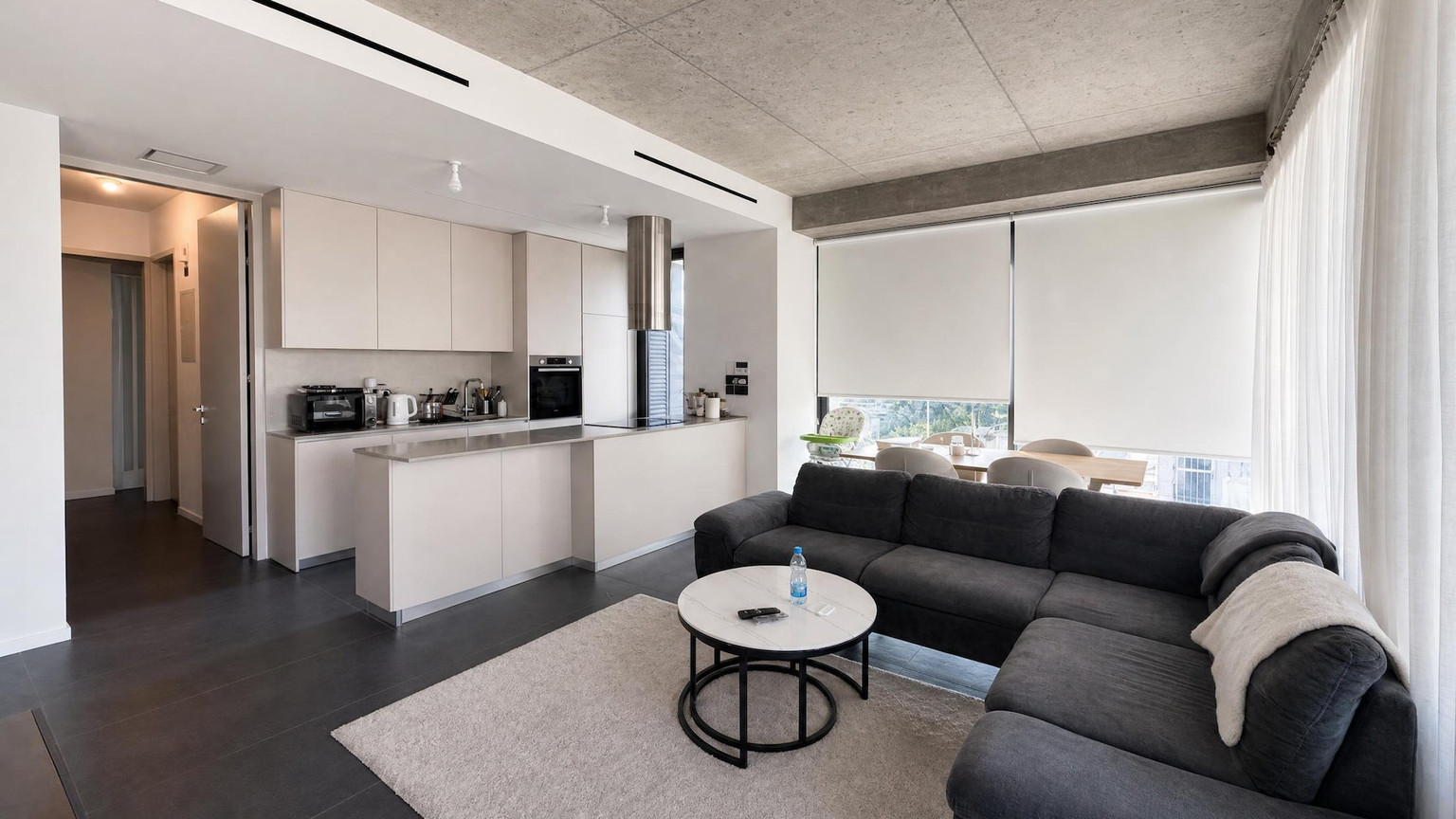 Brad New 2 Bedroom Apartment in Limassol, Mesa Geitonia
