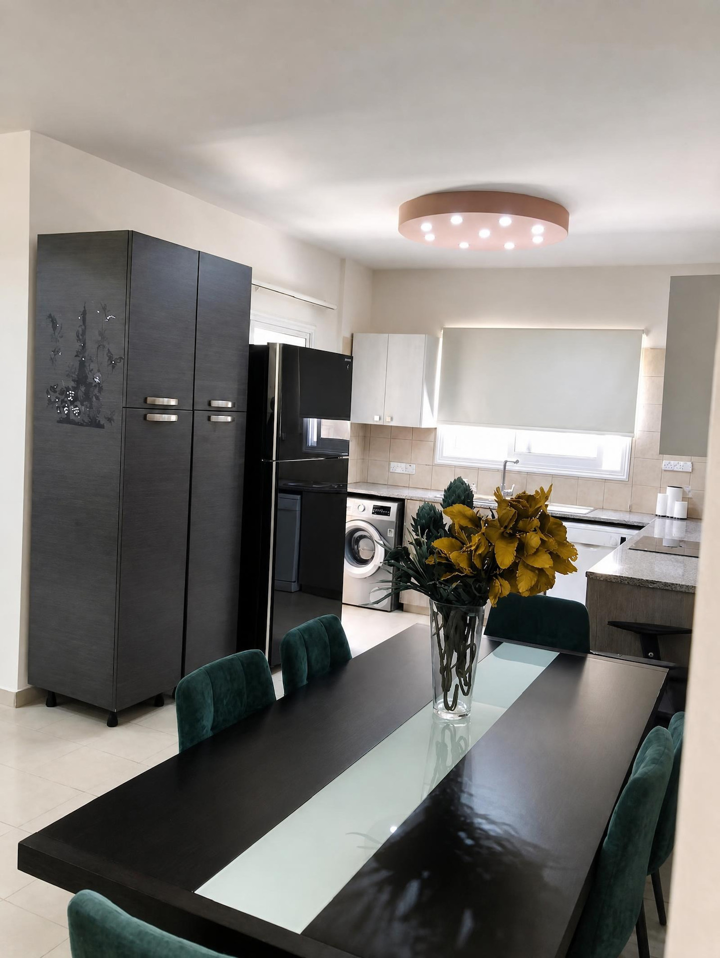Modern 2-Bedroom Fully Furnished Apartment in Agios Athanosios