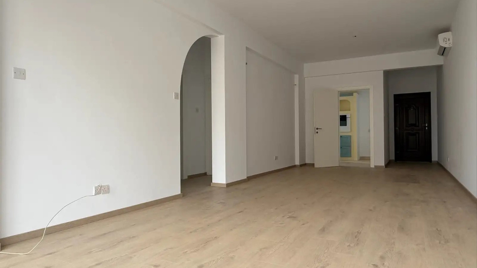 Bright Two-Bedroom Apartment in Germasogeia Tourist Area