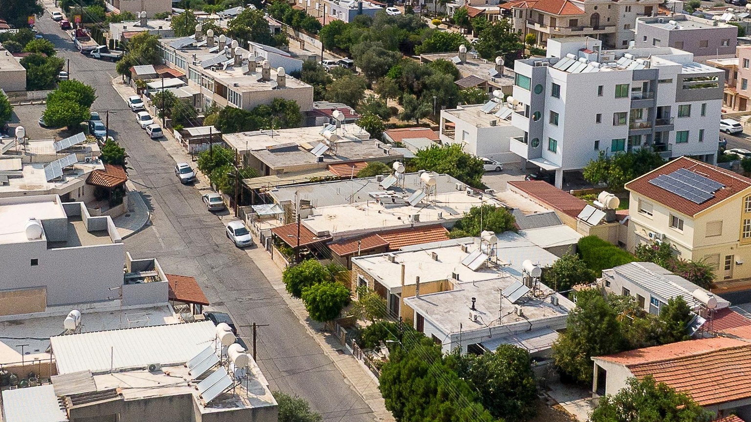 Share of 3-Bedroom House for Sale in Kato Polemidia