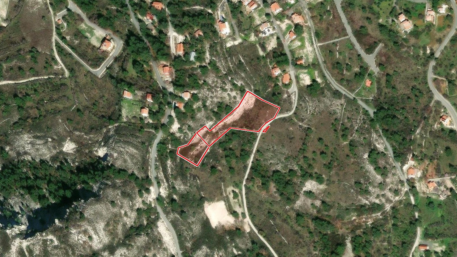 Field of 6,563 m² for Sale in Pera Pedi