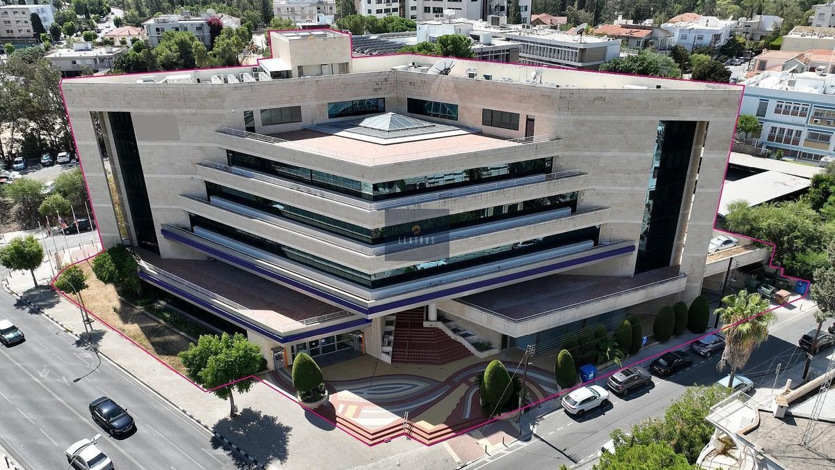 Commercial in Strovolos — Agioi Omologites, Nicosia