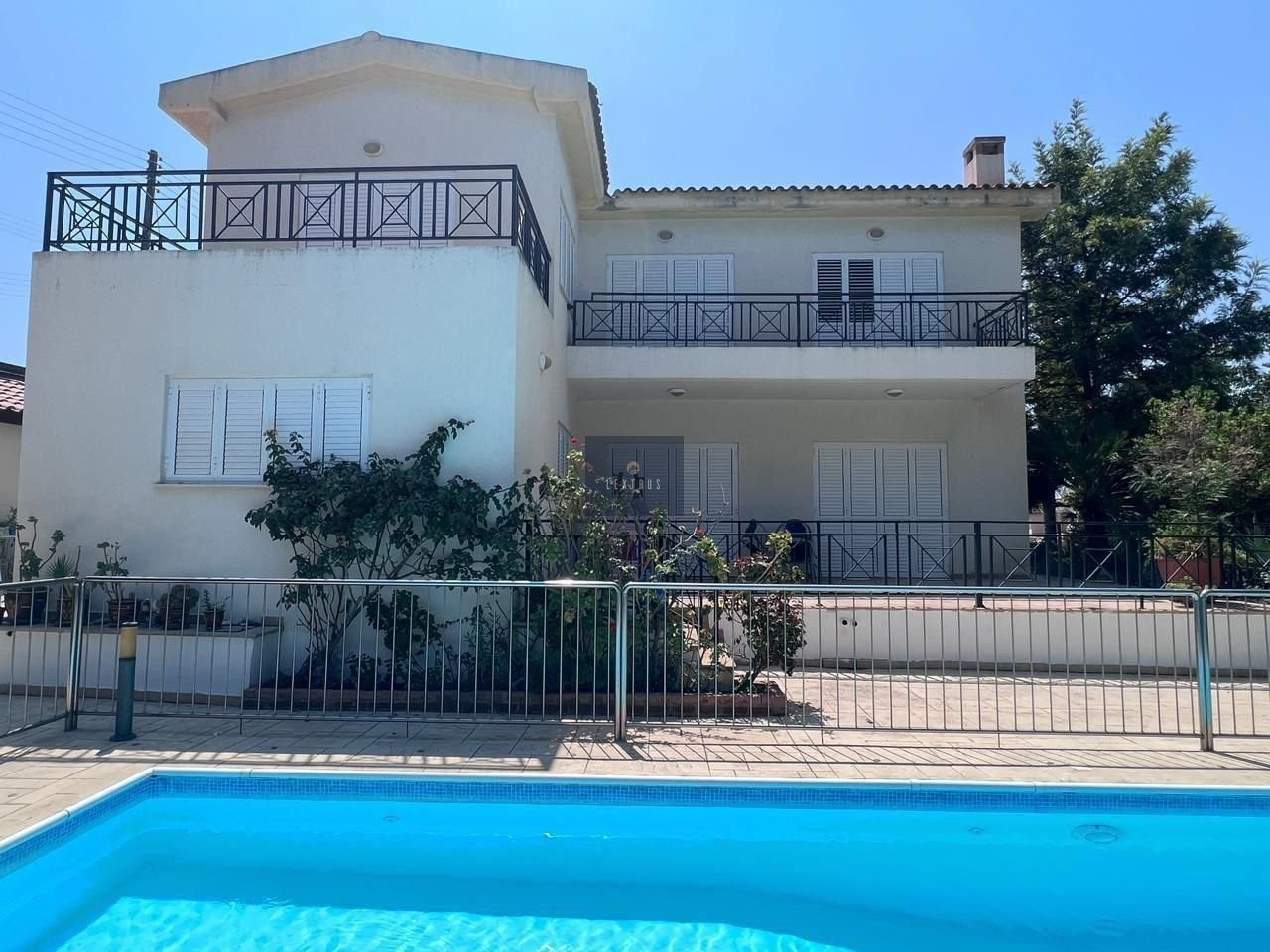 4 Bedroom House in Pareklissia Limassol 11427