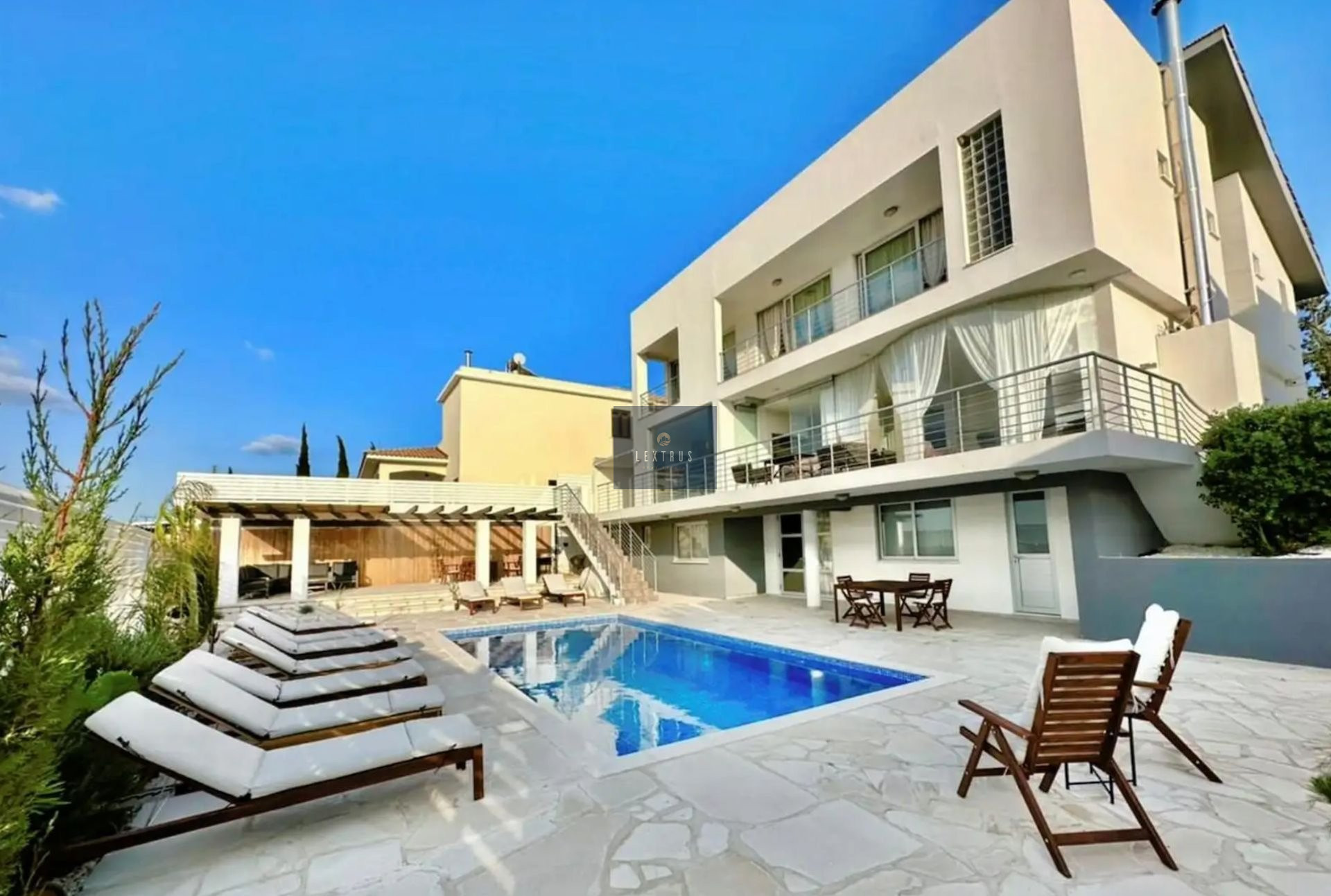 5-Bedroom Luxury Villa with Panoramic Views & Private Pool in Aradippou, Larnaca