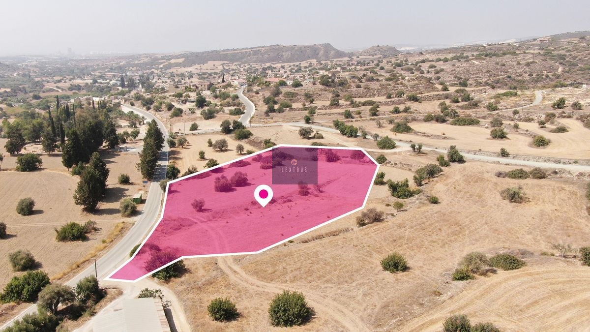 Share Residential Field in Tochni, Larnaca 13748