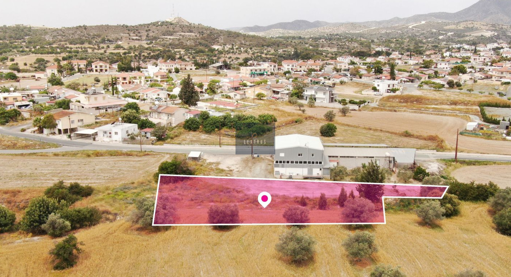 Field for sale in Alethriko, Larnaca, with a right of access 14863