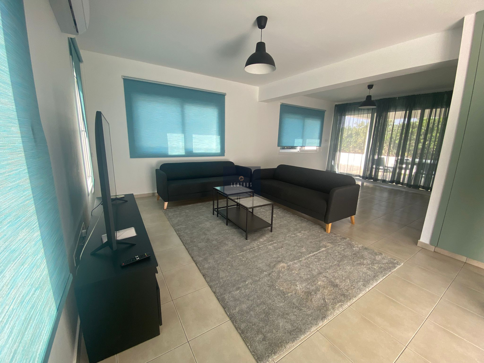 Modern Furnished Villa with Three Bedrooms in Pervolia