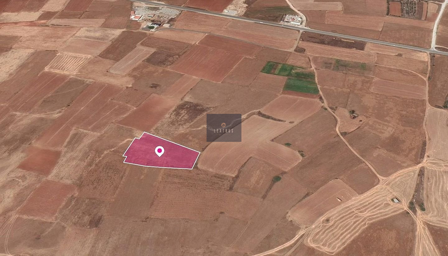 Agricultural field in Palaiometocho, Nicosia