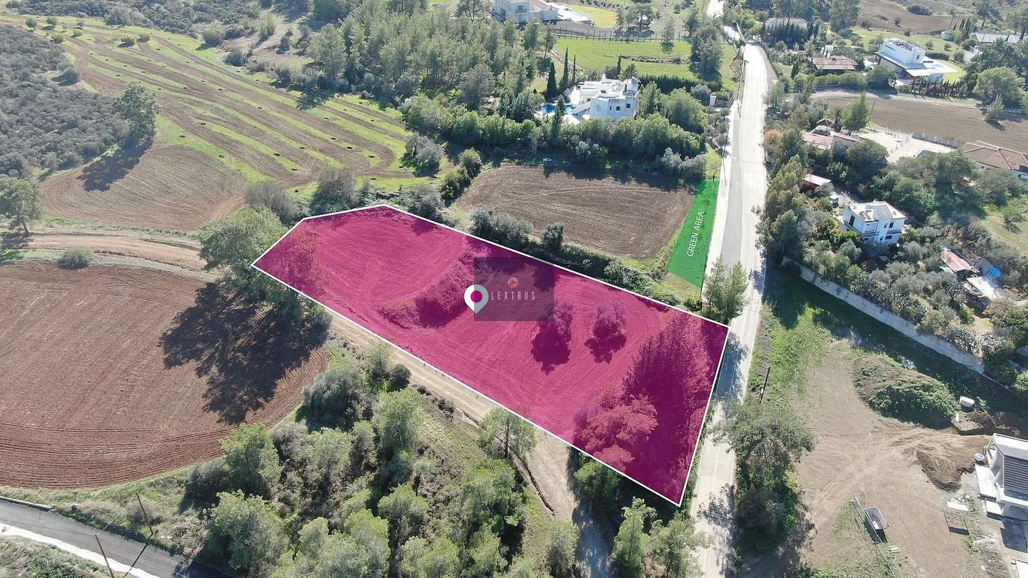 Share Residential field in Mosfiloti, Larnaca